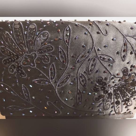 NYTLITES MIDNIGHT BLUE EMBELLISHED CONVERTIBLE EVENING CLUTCH HANDBAG (NWT) - Picture 4 of 6